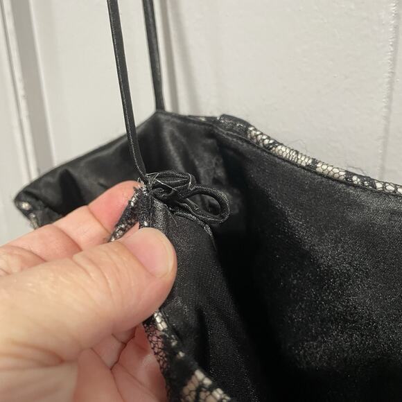 Vintage Y2K Cache Babydoll Mini Dress Size 4 Black Lace Bow HOCO Event Party - Picture 4 of 11